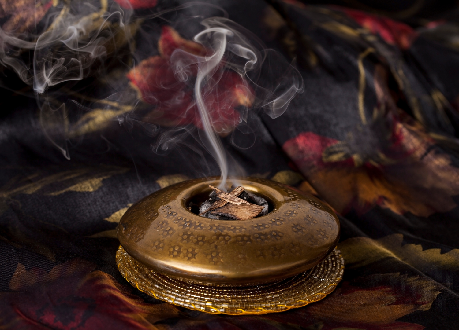 Why People Love Oud and Its Different Types